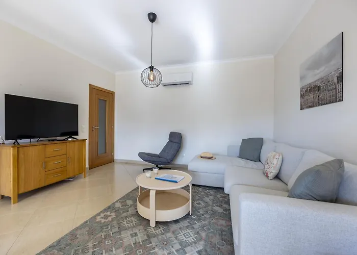 Sun Lovers By Seewest * 라고스